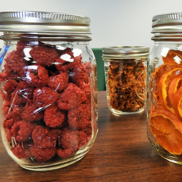 mason-jars-2742757_1920-modified.jpg
