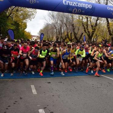 Esther Jiménez y Francisco Serrano se imponen en Daimiel en una magnífica mañana de atletismo que pone el broche de oro al Circuito 2019