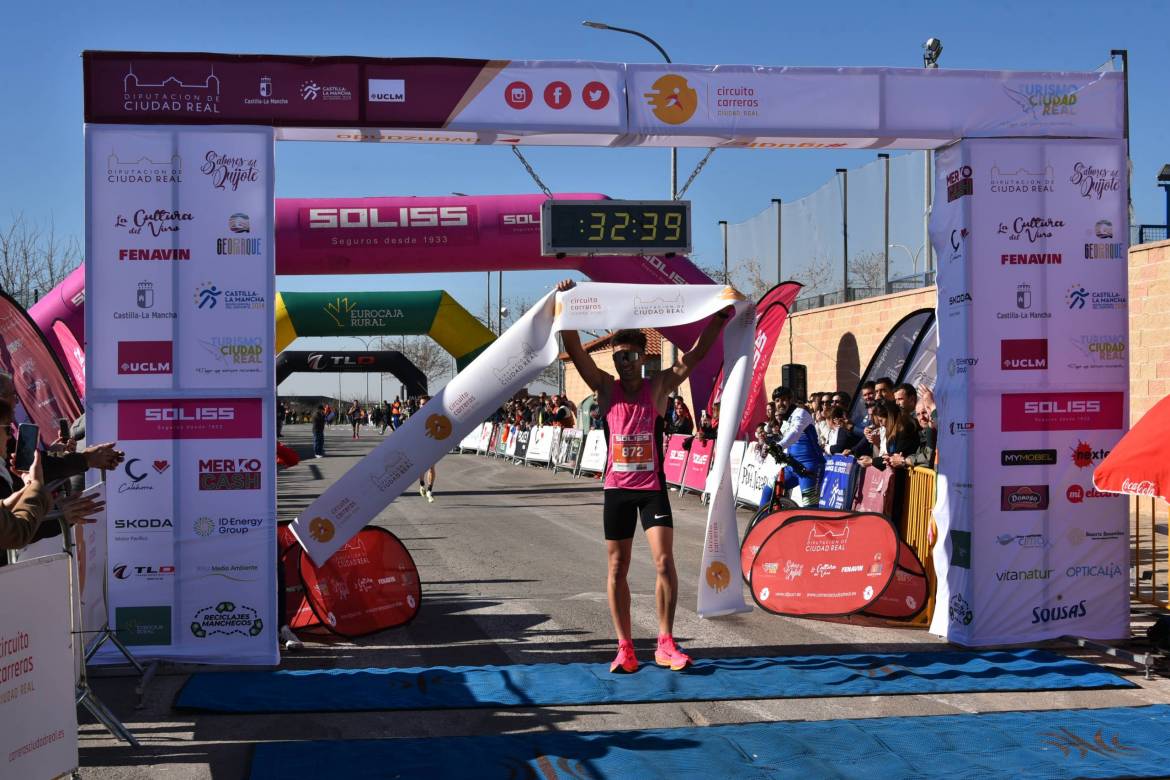 Carlos-Mansilla-scaled.jpg